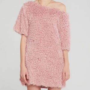 STORETS Annie Oversized Fuzzy Fur Dress